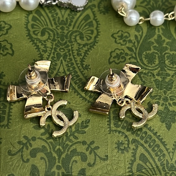 Pink and Gold Crystal Fashion Bow Earrings - Picture 7 of 8